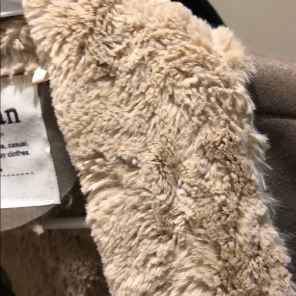 Dylan vest - Picture 3 of 4